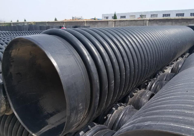 HDPE缠绕结构壁B型管-001