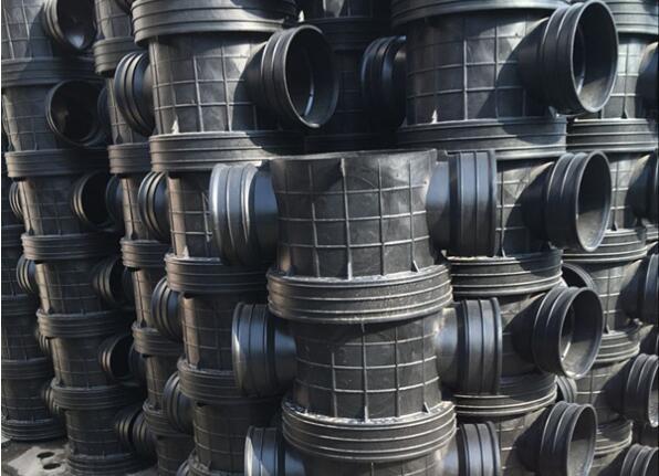 塑料检查井井盖怎么安装