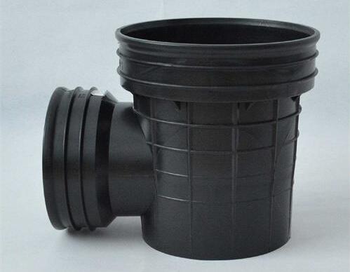 怎样安装塑料检查井的接管